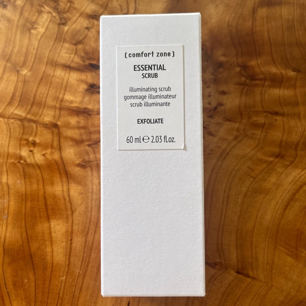 COMFORT ZONE ESSENTIAL SCRUB